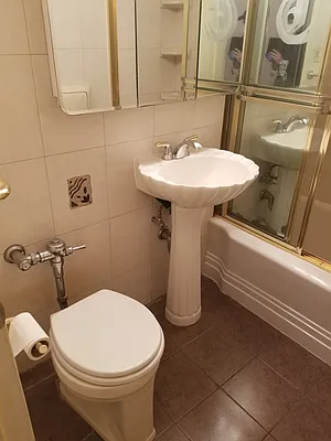 Sold by R&A Realty Property NY LLC | media 14