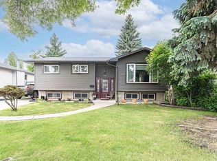 36 Greenwood Way, Strathcona County, AB T8A 0J5