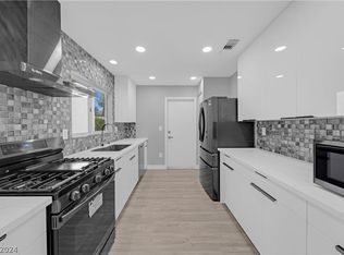 10024 Bundella Dr, Las Vegas, NV 89134