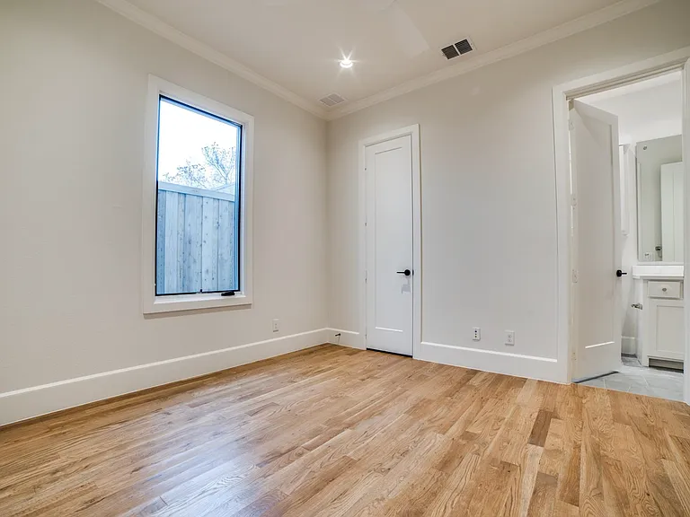 4403 Glenwick Ln — Photo 14