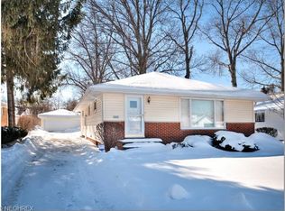 14404 Wheeler Rd, Maple Heights, OH 44137