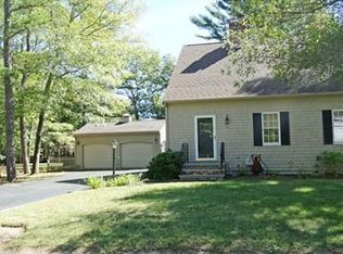 6 Island Brook Dr, Wareham, MA 02571