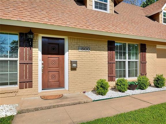 4th image of 8100 Stillwood Ln