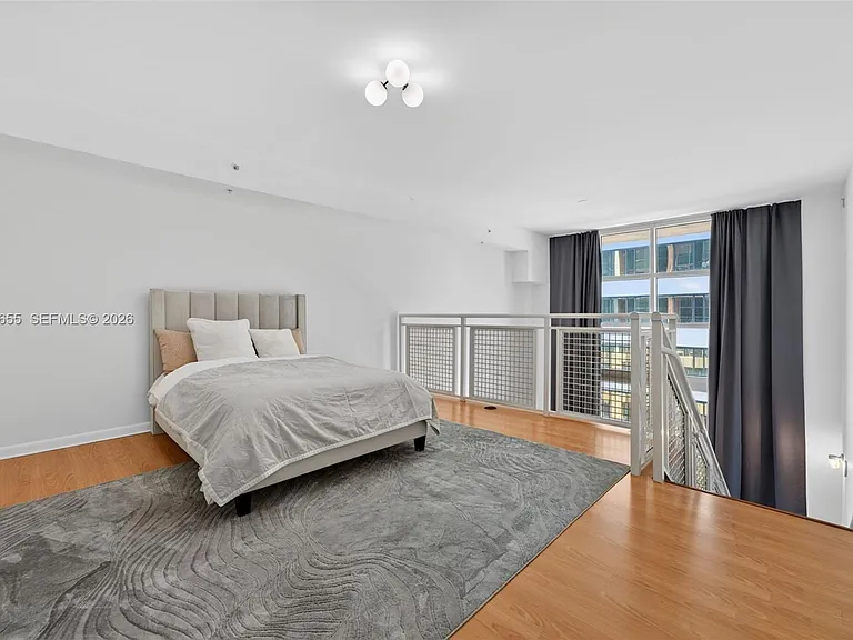 253 NE 2nd St #424 — Photo 9