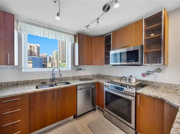 1945 S Ocean Dr #Cu-714, Hallandale, FL 33009