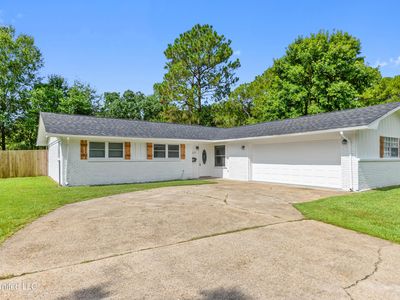 2607 Calle De Feliz St, Gautier, MS, 39553