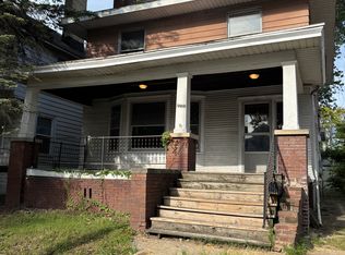 1201 N University St, Peoria, IL 61606