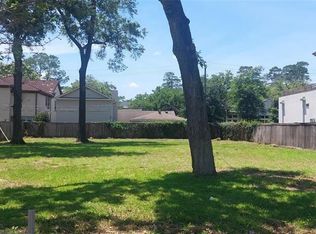 12723 Memorial Dr, Houston, TX 77024