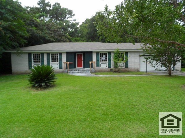1st image of 2406 Orlando Dr