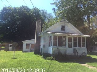 65 2nd Ave, Mayfield, NY 12117