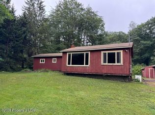 1303 Meadow Run Rd, Wilkes Barre, PA 18702