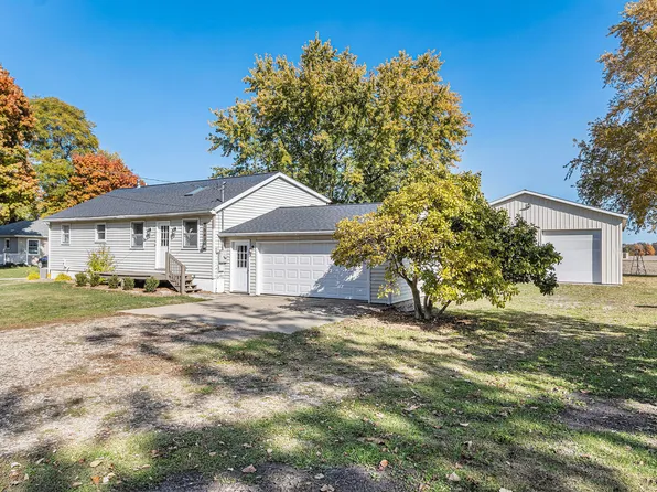 1563 S Main St, Martin, MI 49070