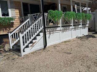 80 Lone Oak Dr, Centerport, NY 11721