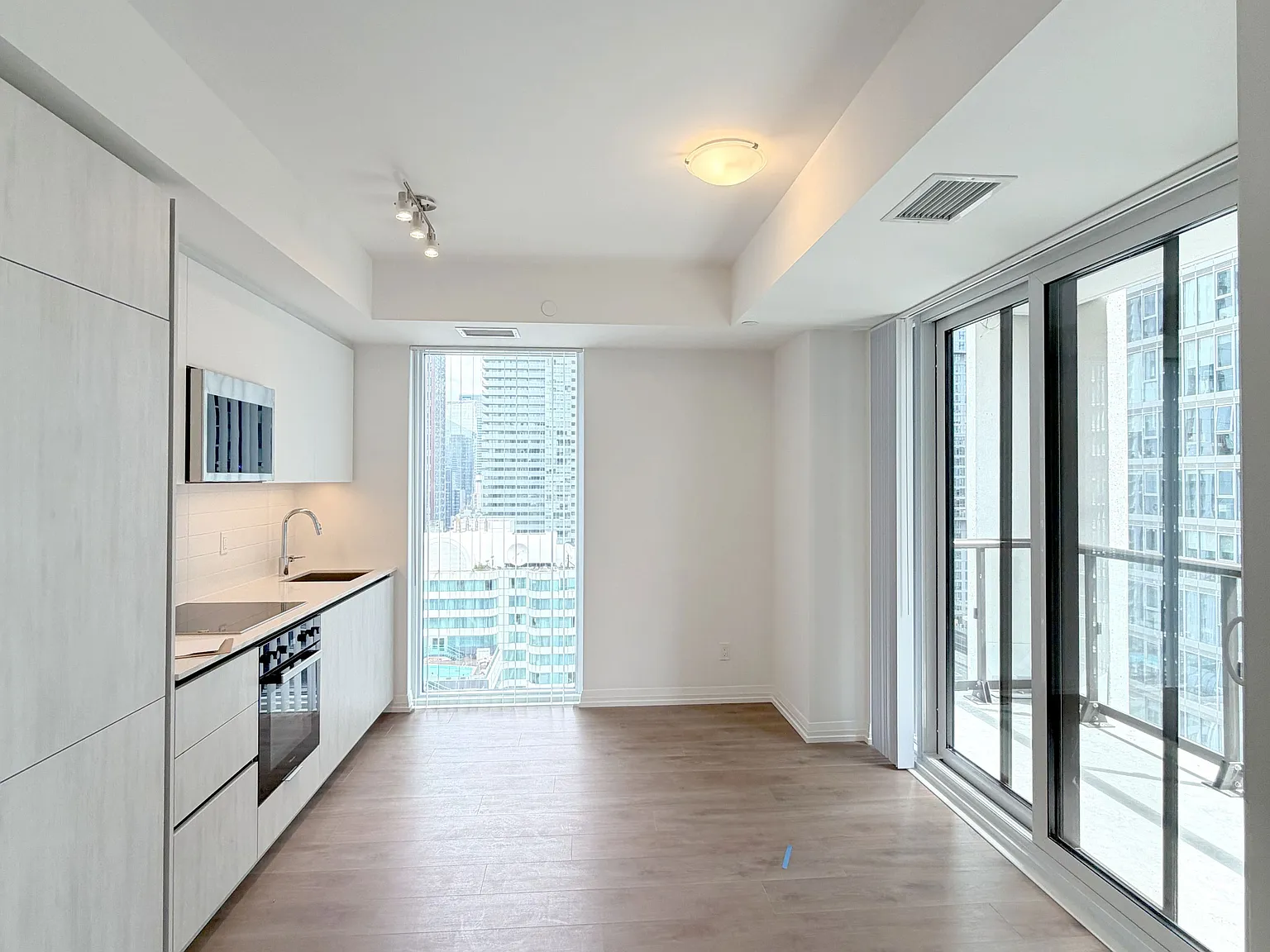 2 bed, $3,500 — Photo 4