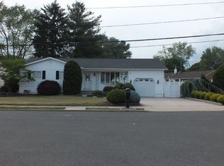 41 Claude Road, Hamilton, NJ 08620