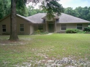 372 SE 145th St, Summerfield, FL 34491