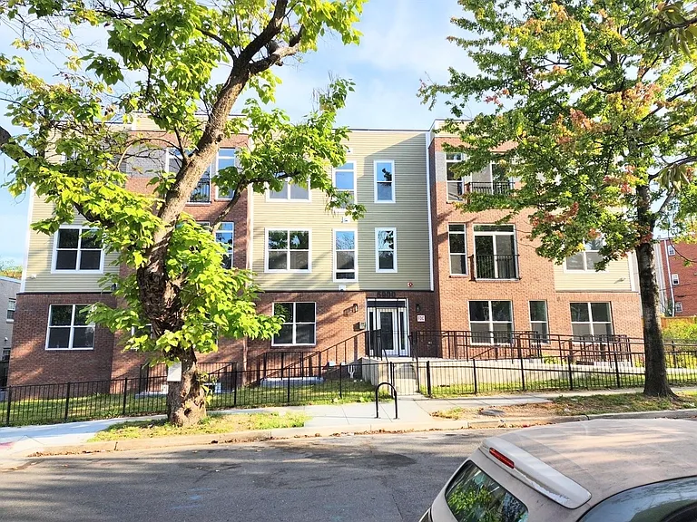 5900 Foote St NE #3 — Photo 1