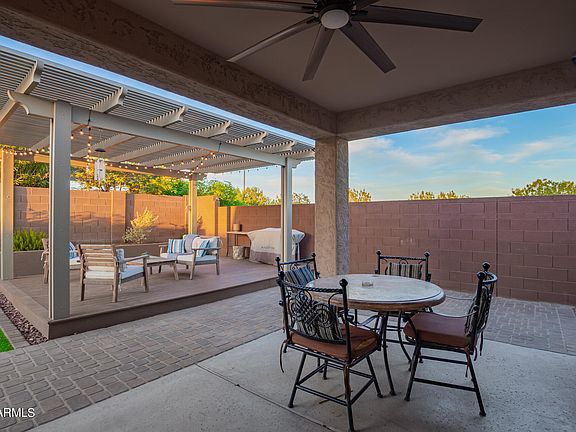 3rd image of 18306 W PUEBLO Avenue