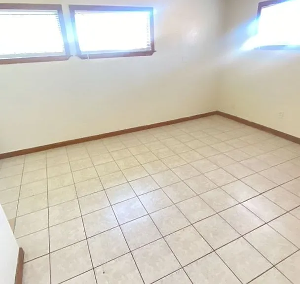 1545 Britton St — Photo 5