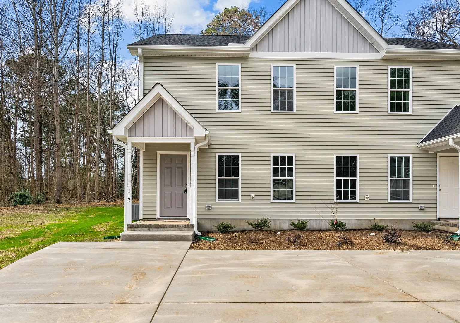 Fall in Love with the Kitchen Island in this Newley Built Home 2022 — Photo 2