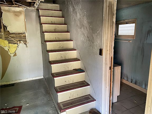 5th image of 3408 Clinton Ave