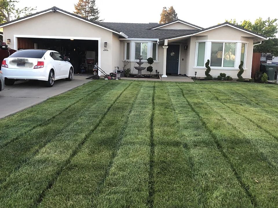 1st image of 7651 Dyer Ct