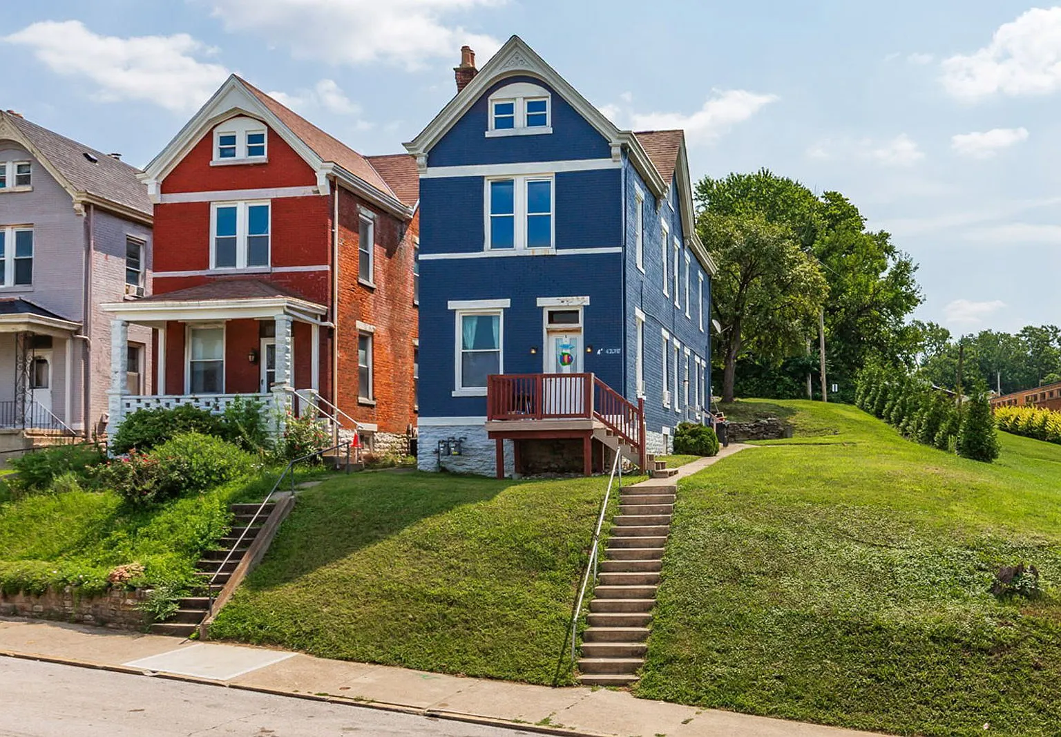 1 bed, 1.0 bath, $1,340 — Photo 1
