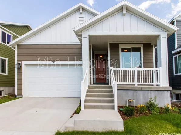 797 W Tamsin Ct, Midvale, UT 84047