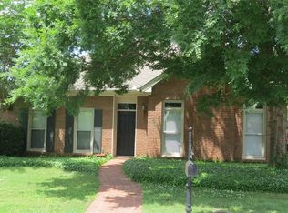 4005 Raffles Dr, Montgomery, AL 36106