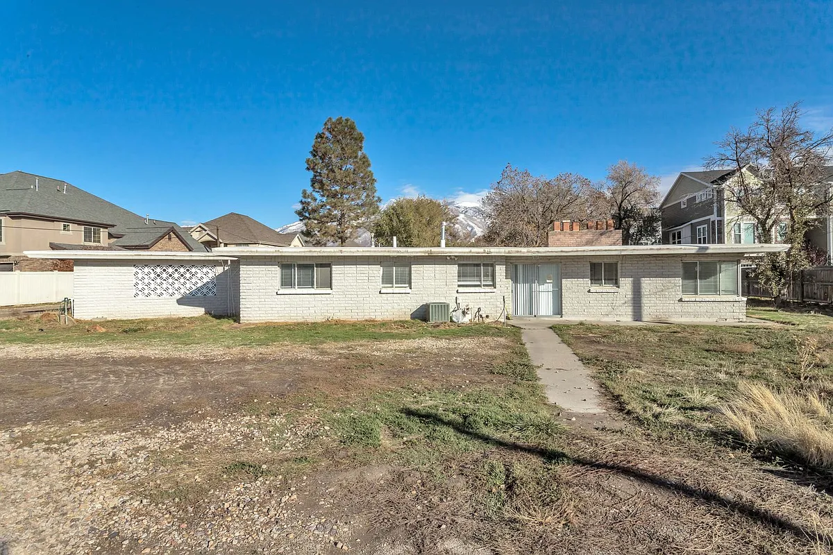 Building Photo - 13413 S Minuteman Dr