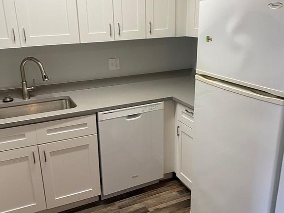 4th image of 11420 Royal Palm Blvd