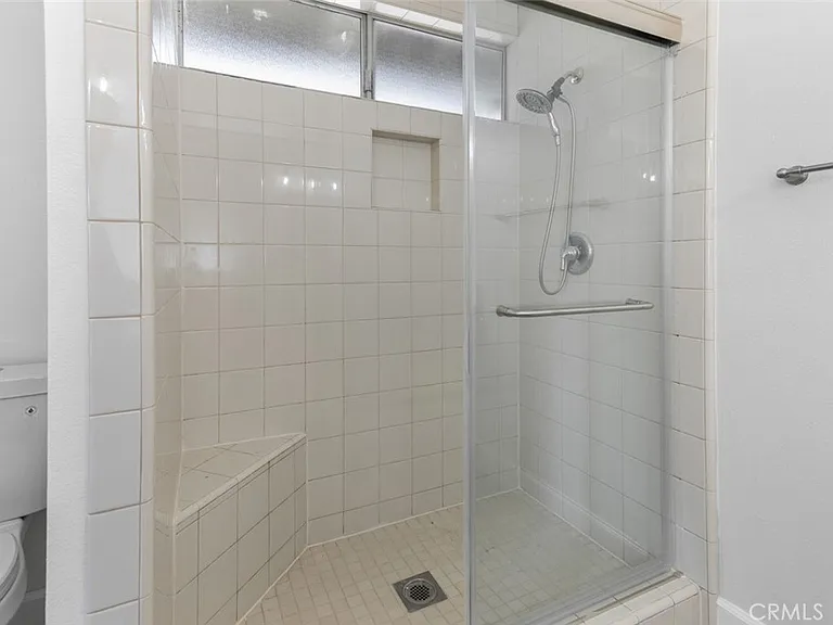 3331 Calle La Veta — Photo 35