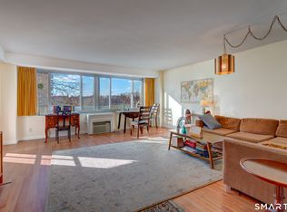 100 York Street #5B, New Haven, CT 06511