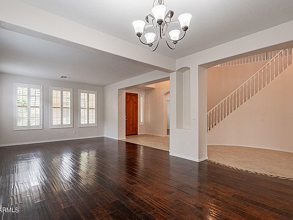 4th image of 3233 E BLUEBIRD Place