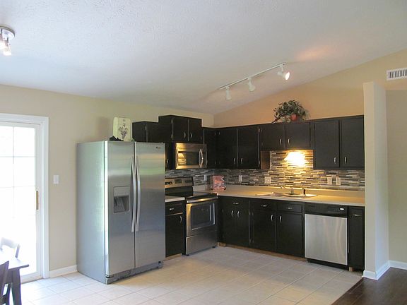5th image of 7525 Natchez Ct