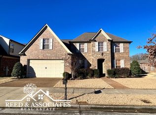 1391 Raindrop Dr, Collierville, TN 38017