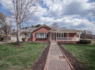 101 Hagood Park Dr, Easley, SC 29640
