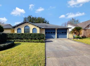 3926 Thistledown Dr, Pasadena, TX 77504