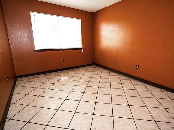 4th image of 2028 Lafitte Dr