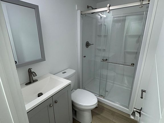 5th image of 21550 NW 7th Court