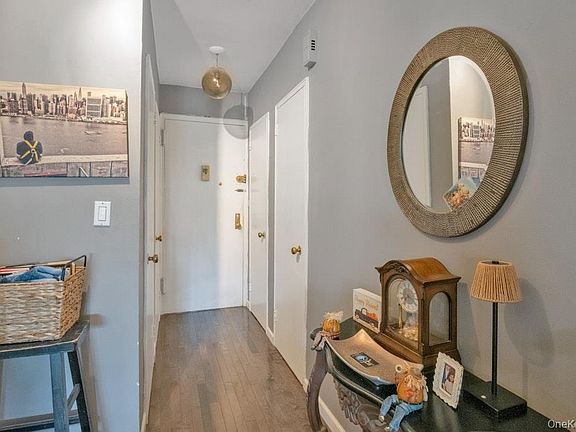 5th image of 620 Pelham Road #6G