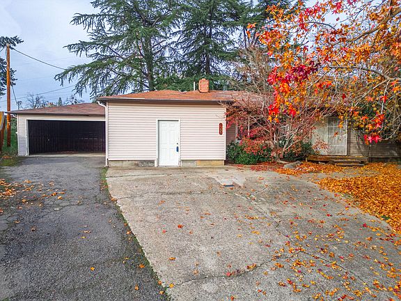 4th image of 1533 Lenora Dr