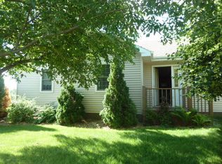 1315 10th St SW, Jamestown, ND 58401