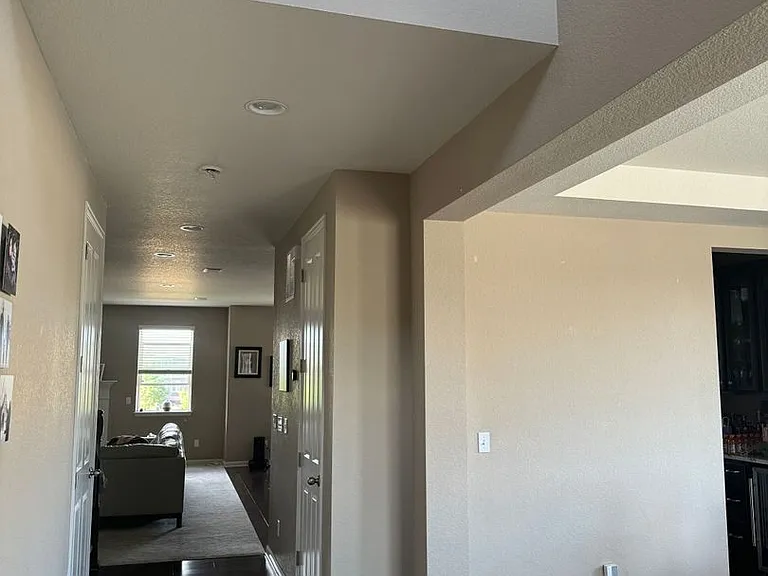 10522 Sierra Ridge Dr — Photo 3