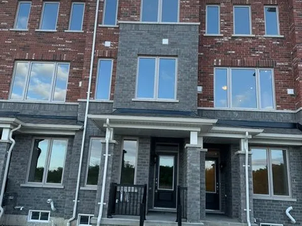 2940 Whites Rd, Pickering, ON L1X 0R5