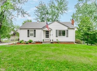 4001 Wright Ave, Saint Ann, MO