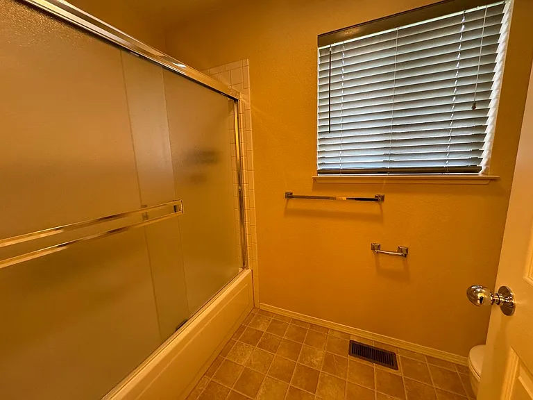 1676 Golddust Dr — Photo 17