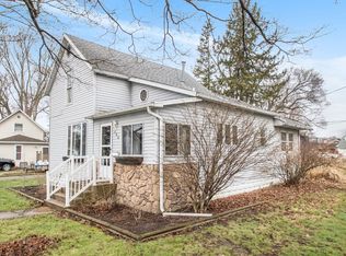 406 W Lincoln St, Nappanee, IN 46550