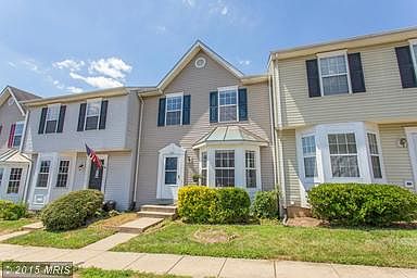 505 KINGS CREST DR