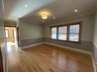 5648 W Warwick Ave #1, Chicago, IL 60634